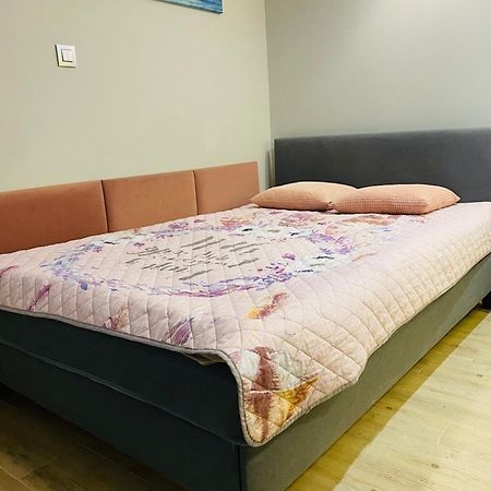 Apartament Pink Klifowa Rewal Ngoại thất bức ảnh