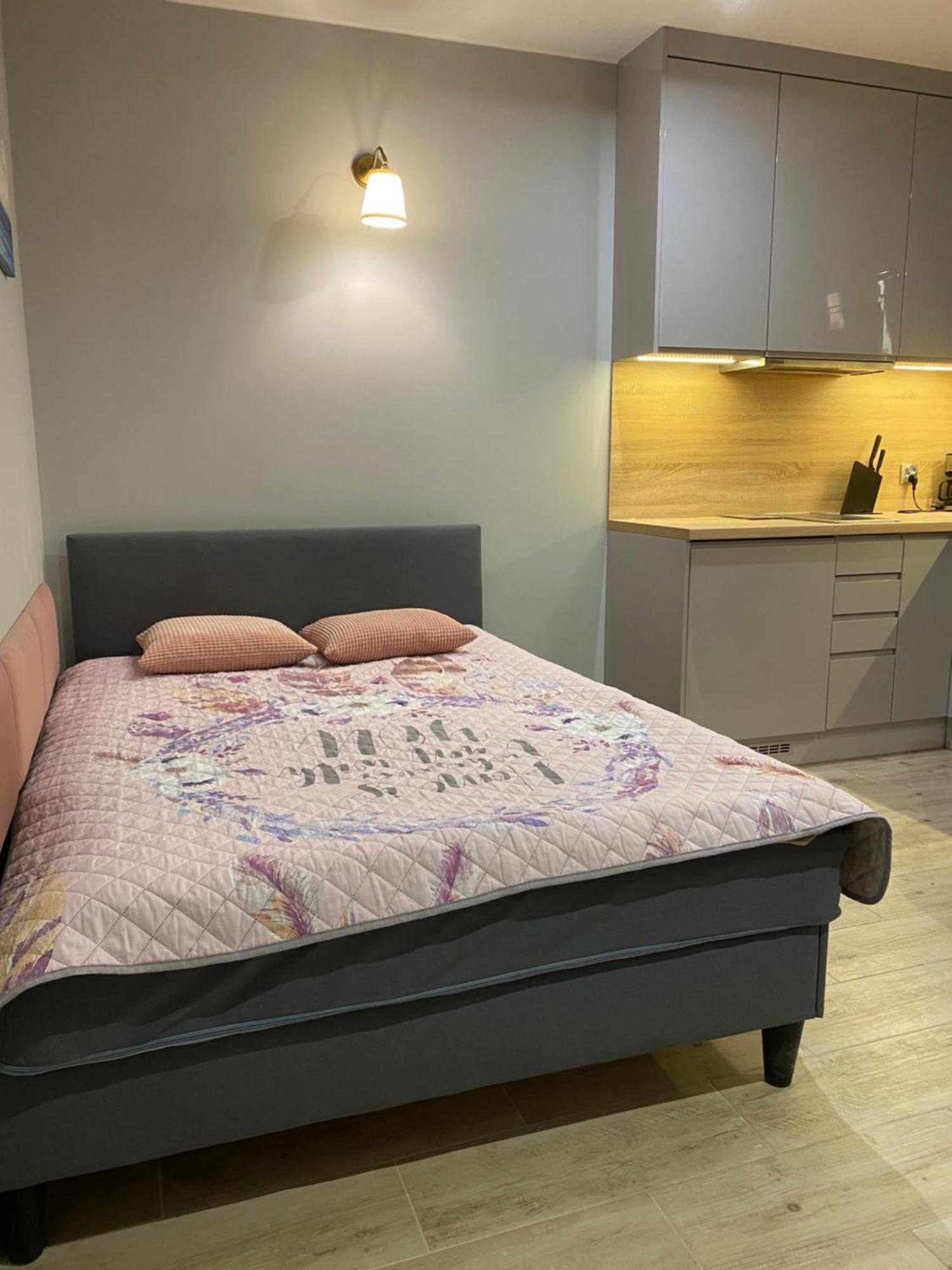 Apartament Pink Klifowa Rewal Ngoại thất bức ảnh